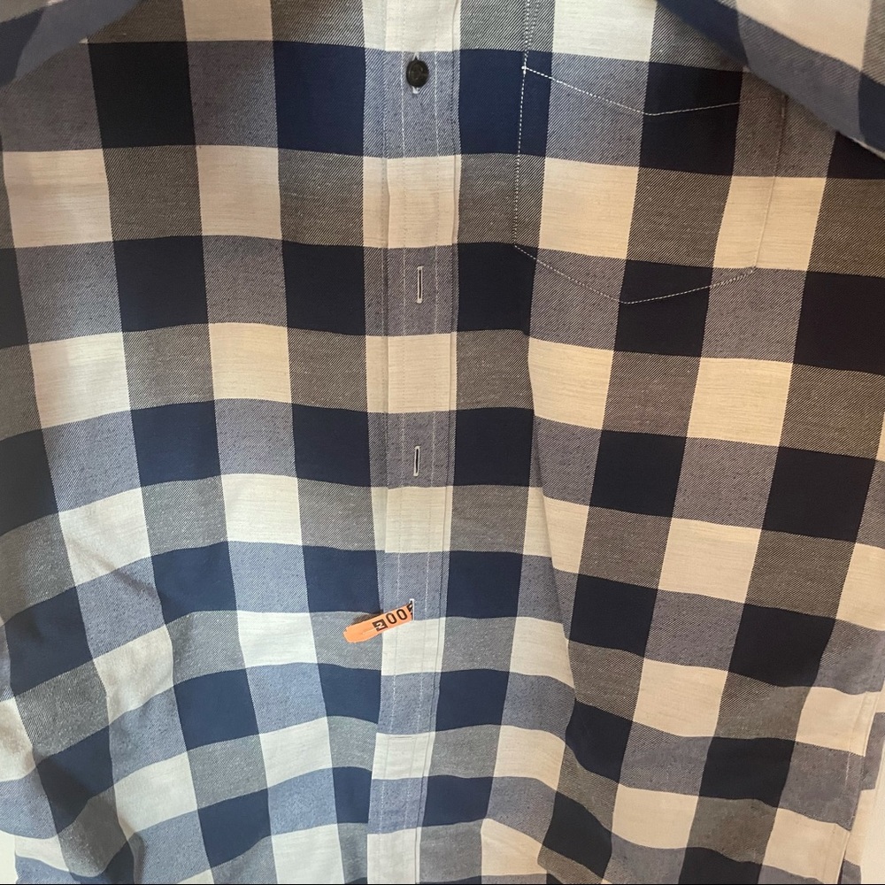 Men’s Luxe Flannel Button Down Shirt - Picture 2 of 5
